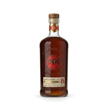 Bacardi 8 朗姆酒
