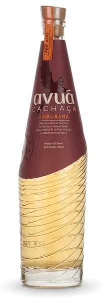 Avuá Amburana Cachaça