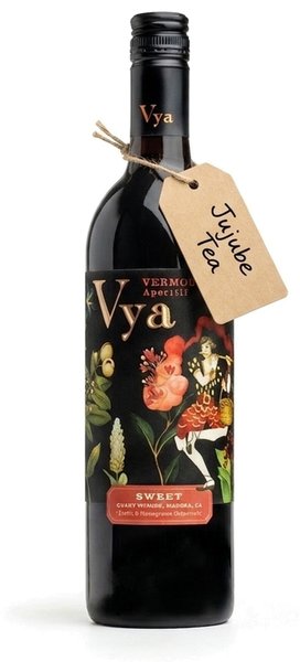 红枣茶浸泡的 Vya 甜味美思