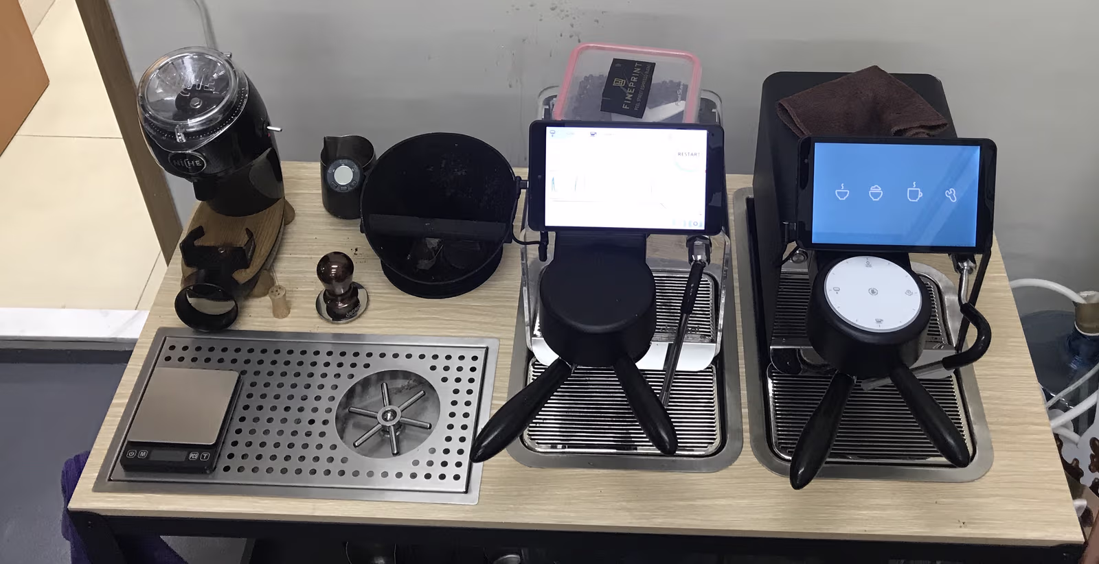 The Decent coffee cart
