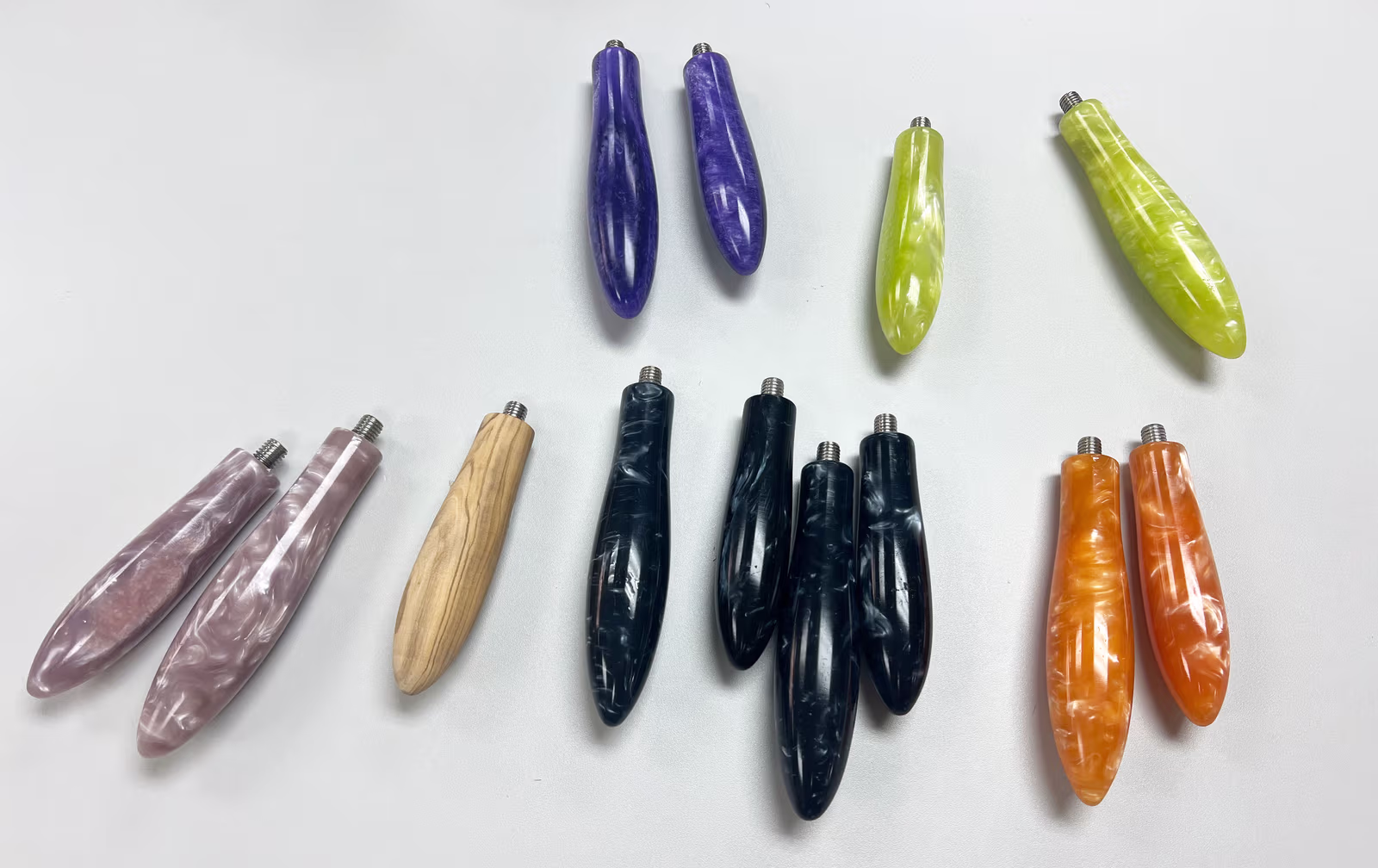 Resin handles in various colors