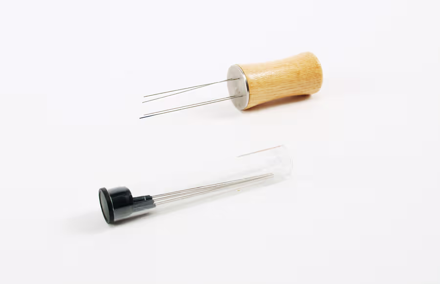 How to change the needles on your Decent Puck Rake