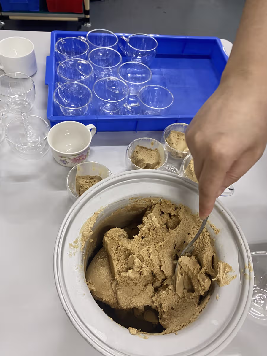 Recipe: sous vide light roast coffee ice cream