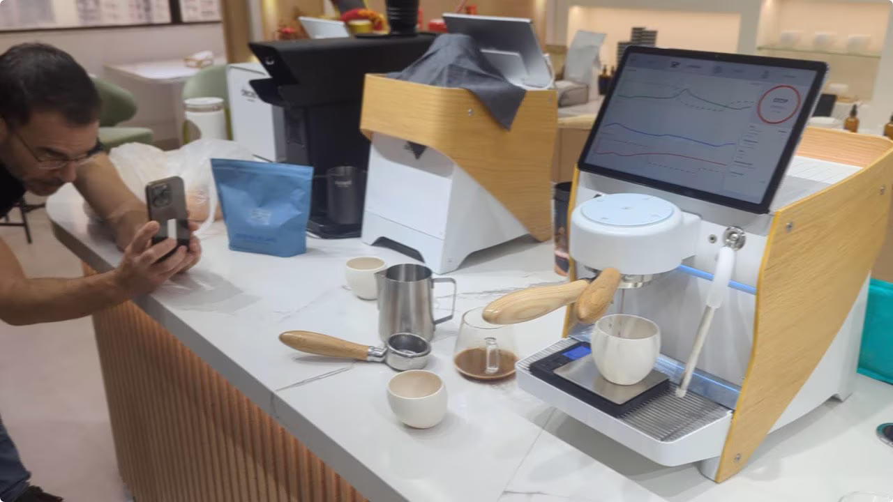 Der erste Espresso von Bengle