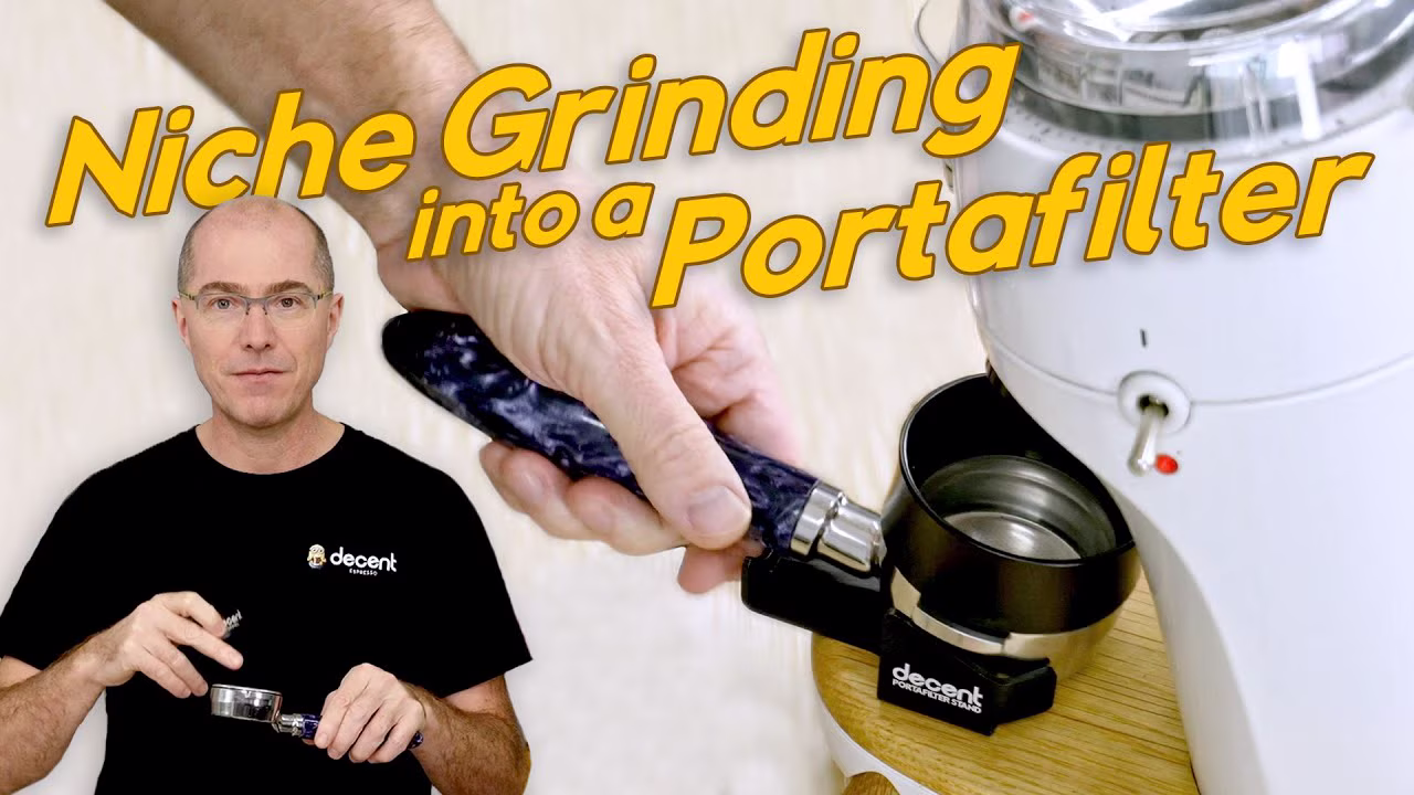 Niche grinding into a portafilter